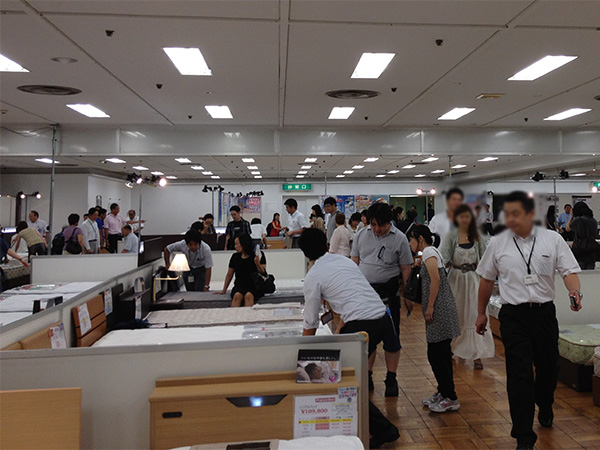 フランスベッド 台東館